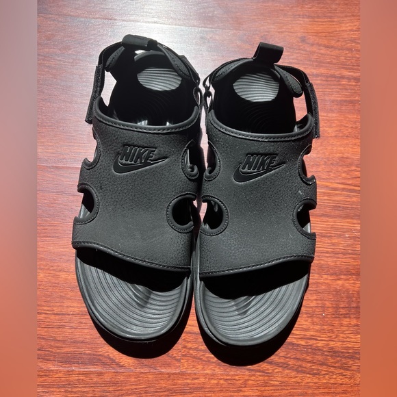 Nike Other - Men’s Nike Sandals with Velcro straps | size 10